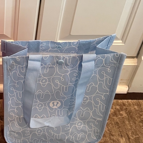 NEW Lululemon Reusable Tote Blue - Picture 2 of 2